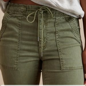 American Eagle Olive Green Jogger Pant